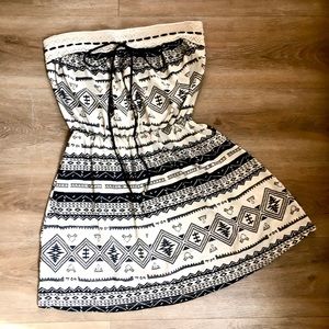 Strapless tribal style dress // large